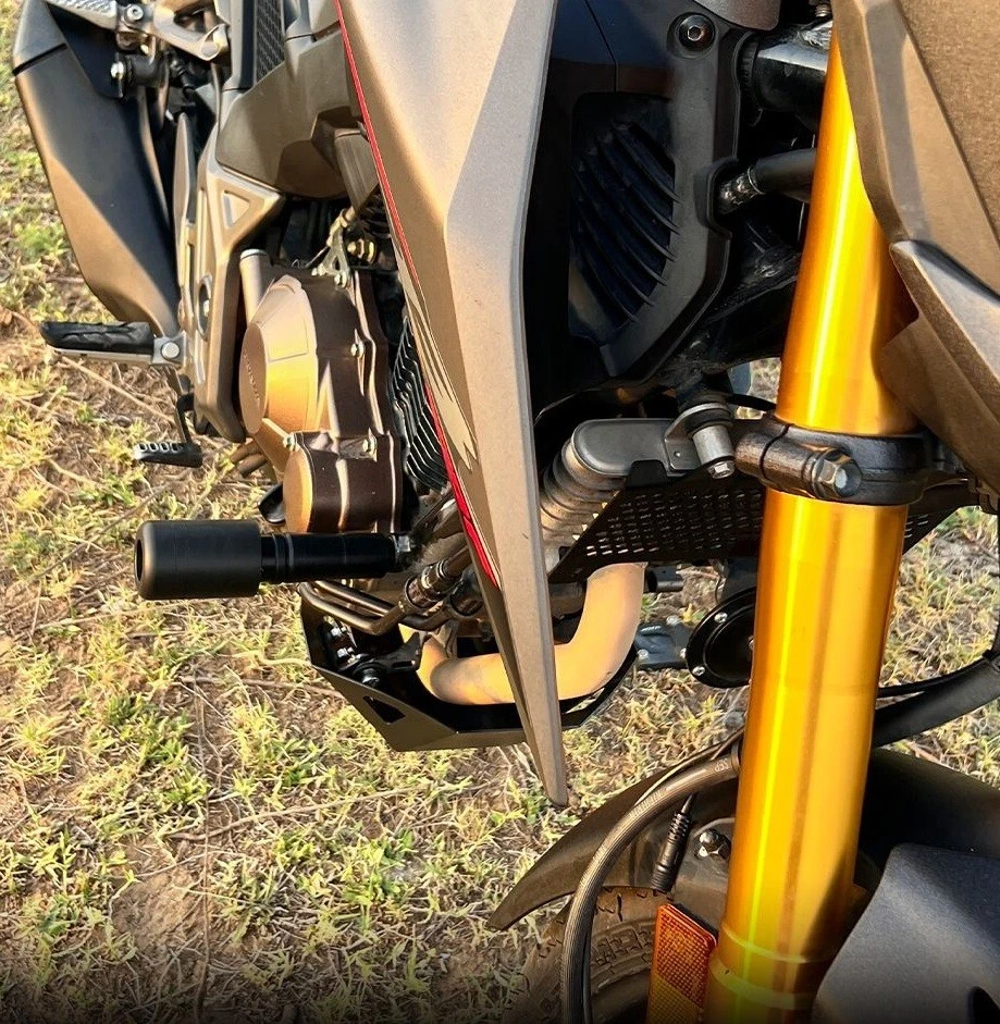 Deslizante de cuadro de motor para HONDA CB300F Foto 4 de 4