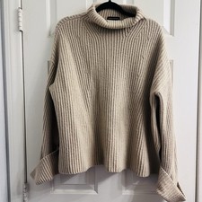 Banana Republic Beige TurtleNeck Knit Ribbed Sweater Pullover-M