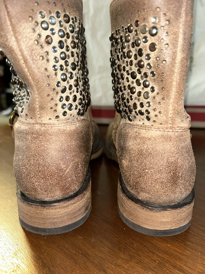 Frye Women's Brown Leather Ankle Boots Size 8B - Image 4 of 4