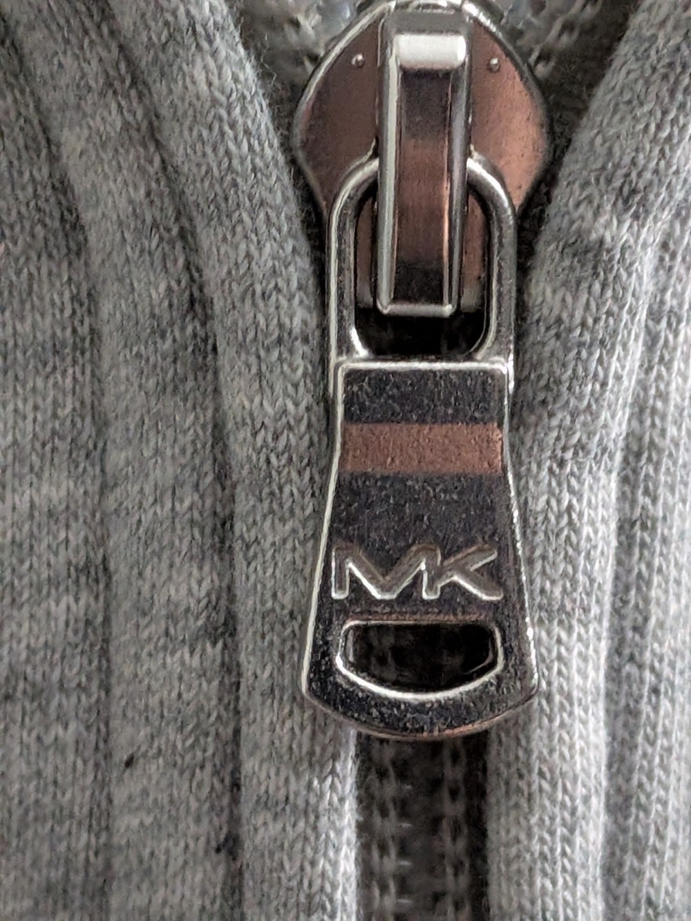 Michael Kors Men's Large Grey Quarter-Zip Sweatshirt With Logo On Arm Luxury EUC image 3