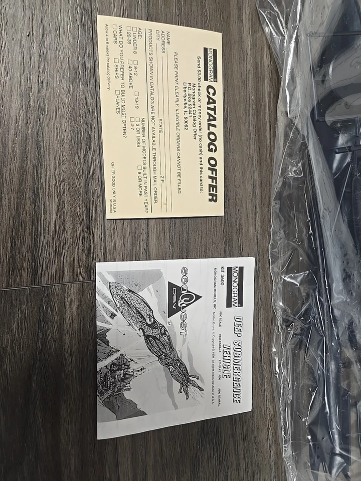 Monogram SeaQuest DSV Submarine 1:600 Model Kit - BRAND NEW See Discription - Image 2 of 4