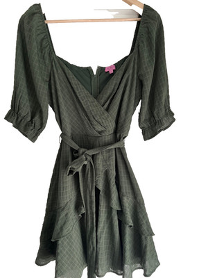 Francesca s Beautiful Mi Ami Green Maxi Dress With Ruffled Bottom Lg