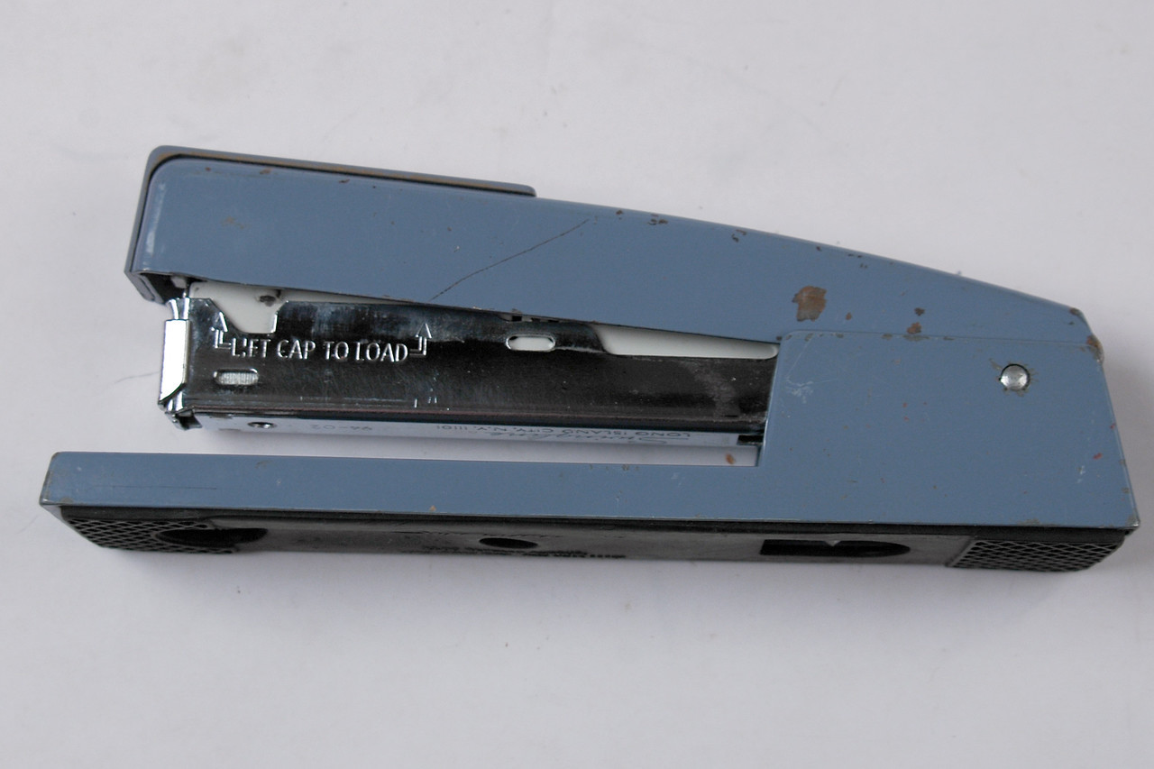 Vintage Swingline Stapler Model C55718 Mid Century Office Collectible  -image