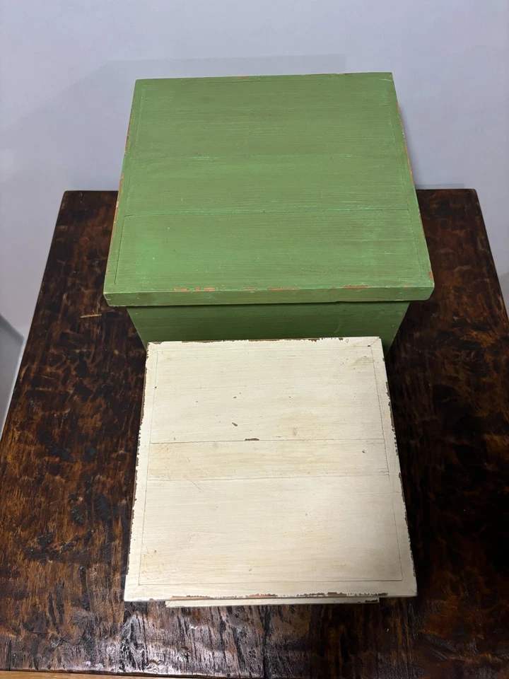 Juego/2 Cajas de Almacenamiento de Madera Rústica Grandes Medianas Verde Marfil Diseño con Bisagras Foto 3 de 3