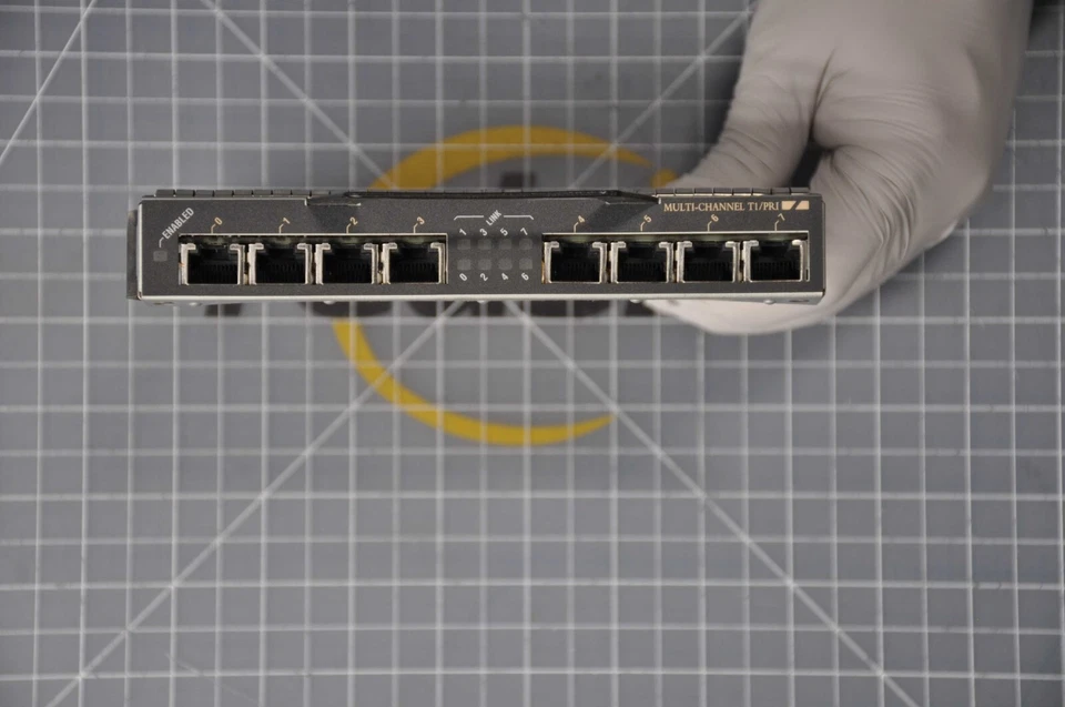 CISCO T1/E1 NET Transceiver Cisco PA-MC-8T1 Circuit Grade A 800-02984-03 - Image 4 of 4