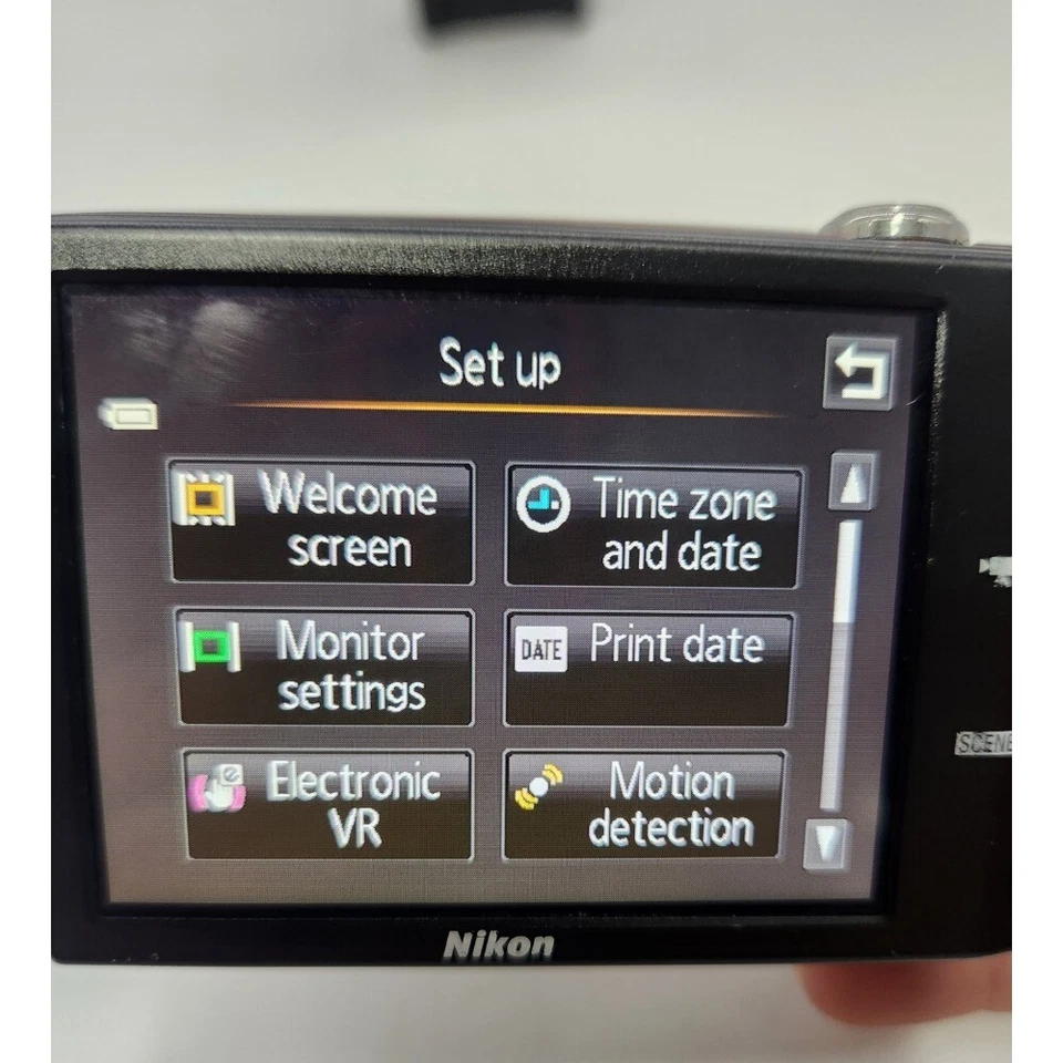 Nikon COOLPIX S4100 Digital Camera 14MP 5x Optical Zoom with Accessories Purple - Image 2 of 4