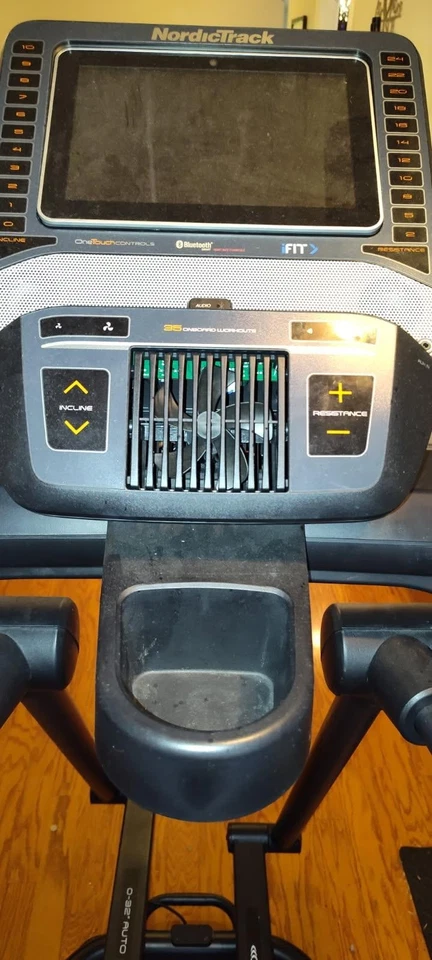 NordicTrack FreeStride Eliptical Trainer FS10i Stepper Glider - Image 3 of 4