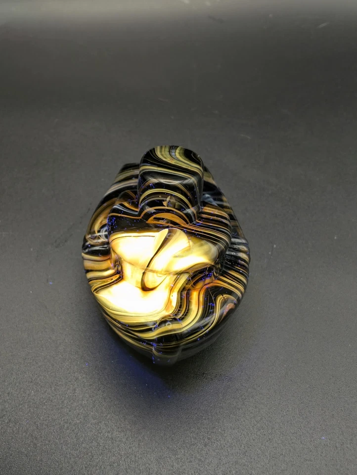 Vintage Boyd Glass Cadmium Classic Black Slag Teddy Tugboat UV Reactive EUC - Image 4 of 4