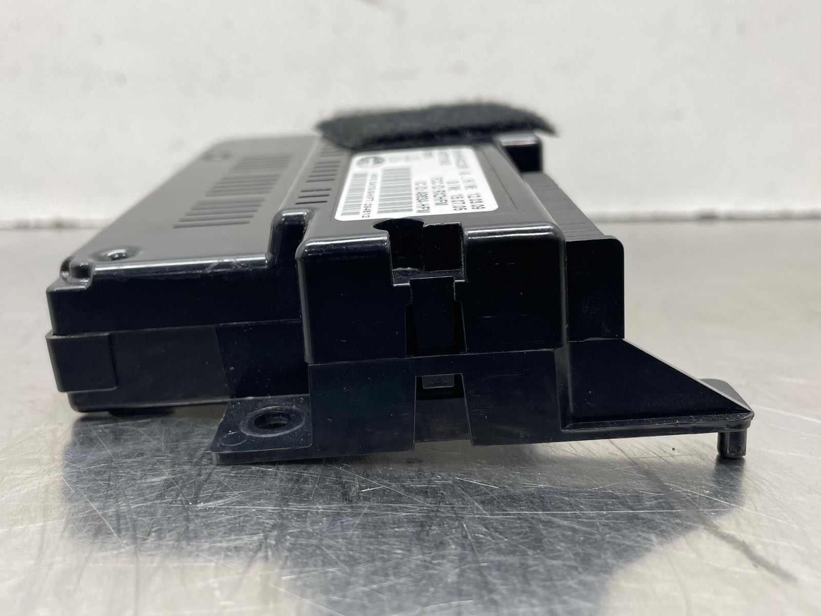 2014 Maserati Quattroporte Telematics Communication Control Module 04787618AB