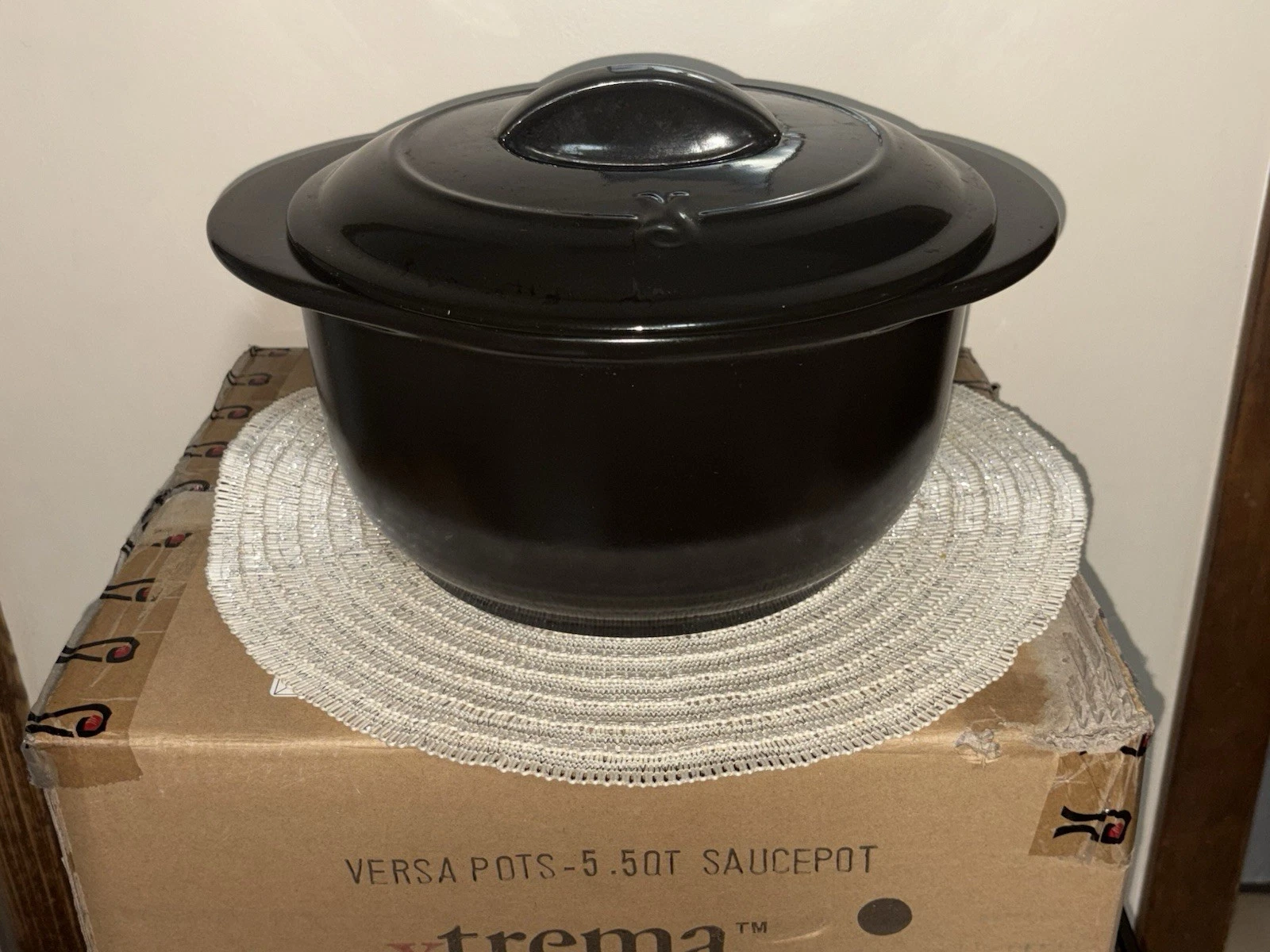 Xtrema Black Ceramic Versa 5.5 Qt Saucepot & Lid Stockpot Nontoxic Cookware