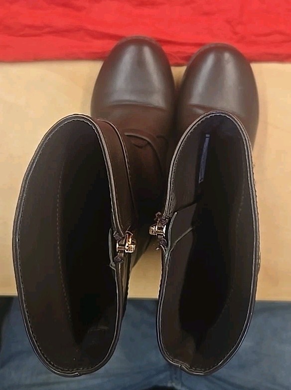 Michael Kors Girl's Emma Blaire Gold Buckle Brown Riding Tall Boots Sz 10 thumbnail 6