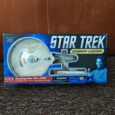 ART ASYLUM STAR TREK Wrath of KHAN USS ENTERPRISE NCC-1701 Starship Legends 2013