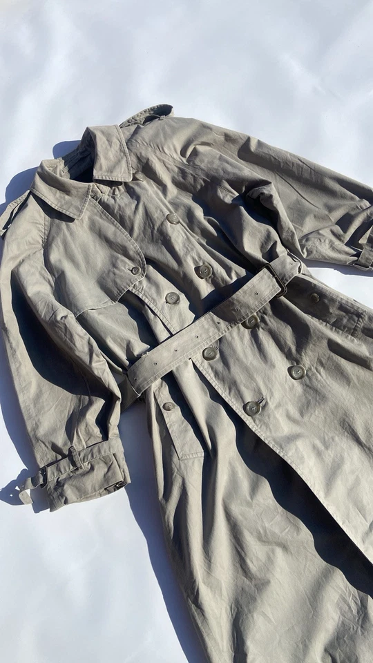 Gabardina larga Burberry London vintage con cierre de 2 caras doble bolsillo talla 48 Foto 2 de 4