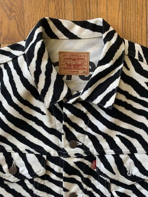 Supreme Levis Zebra Moleskin Trucker Jacket White X-Large FW15 | eBay