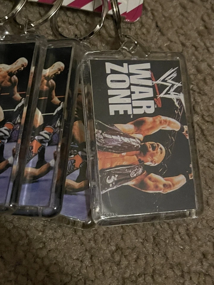 Vintage WWF WWE Stone Cold Steve Austin Chaveiro de Luta Livre Lote De 12 Novo Em Folha - Imagem 3 de 4