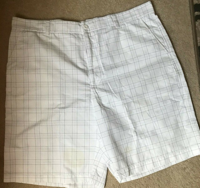 Bolle Golf Tech Mens Shorts White checkered Size W40 | eBay