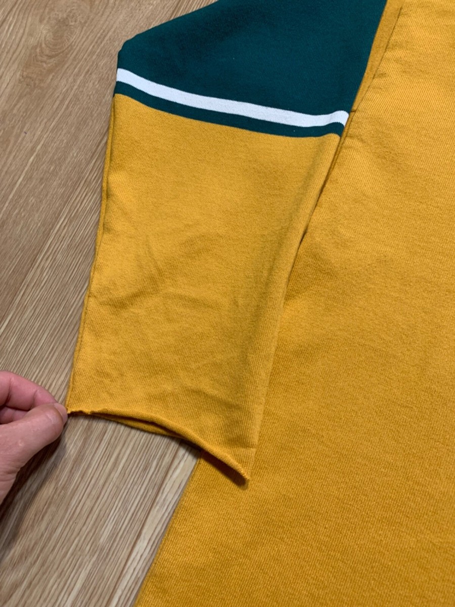 Canterbury Wallabies Vodafone フリースジャケット Canterbury Wallabies Vodafone フリースジャケット Vintage