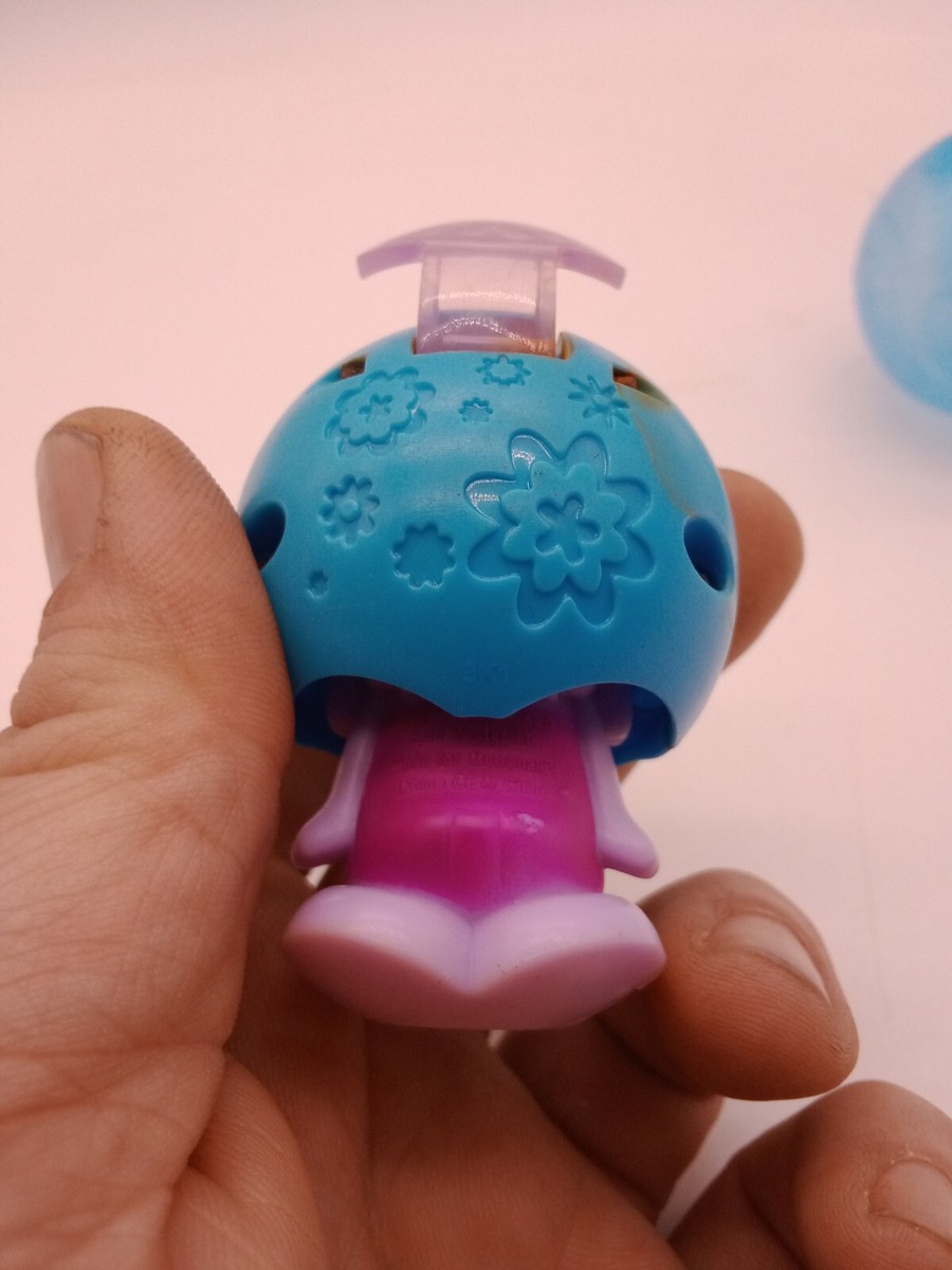 2012 Mcdonalds Zoobles Spring to Life Wylee colour Blue Lavender