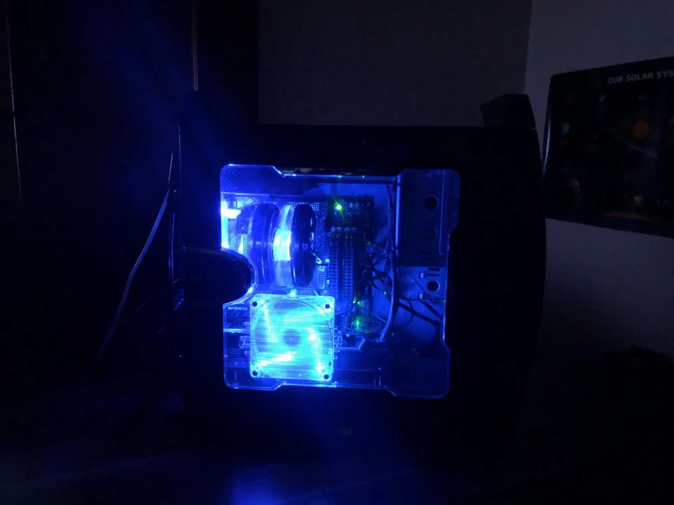 Gaming PC - INTEL EXTREME - ASUS ROG RAMPAGE FORMULA - DDR2 OCZ REAPER - ASUS GK - Bild 2 von 4