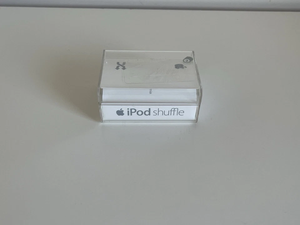 Apple iPod Shuffle 2nd Generation Empty Box - Image 2 of 4