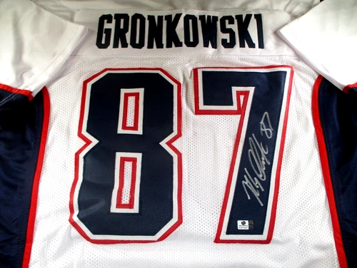 Rob Gronkowski / Autographed New England Patriots Custom Football Jersey / COA