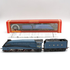 Hornby R372 Class A4 Seagull LNER 4-6-2 OO Gauge