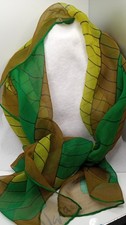 Vera Neumann Sheer Rectangle Scarf, Green Geometric design, Vintage 15"w x 44"L