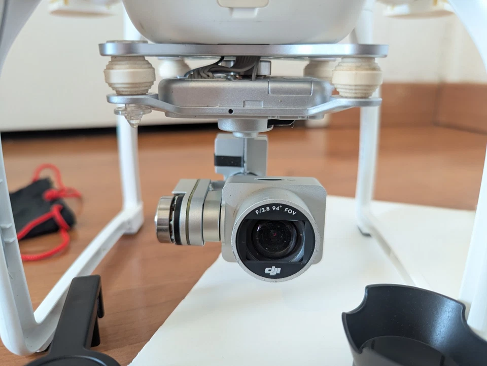 DJI Phantom 3 Standard–défaut portée WiFi à réparer–caméra gimbal OK+accessoires - Photo 2/4