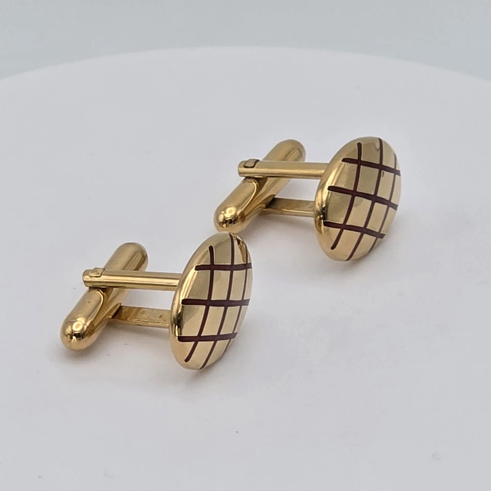 Vintage Men's Cufflinks Red Enamel & Gold Tone Cross Hatched Criss Cross - Image 4 of 4
