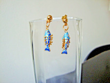 VINTAGE COLORFUL CLOISONNE ARTICULATING TINY 3D KOI ENAMEL SILVER POST EARRINGS