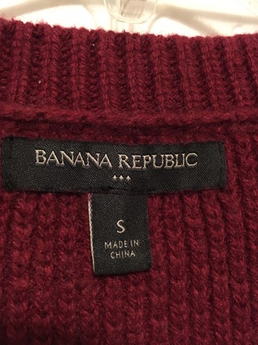 Banana Republic Cable Knit Sweater Long Sleeve V Neck Maroon Burgundy -Small A17 - Picture 2 of 9