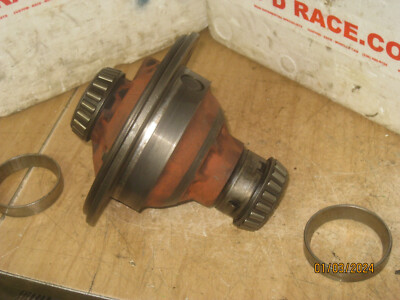 ORIGINAL Ford 9 Inch 28 Spline 2 Pin Open Carrier Non Posi 2.89