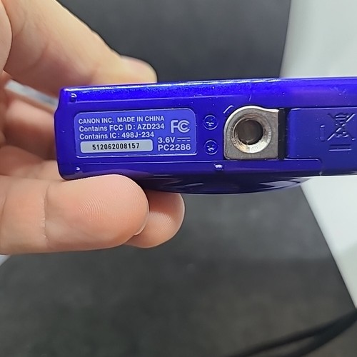 Canon PowerShot ELPH 135 16MP 8x Optical Zoom Digital Camera - Blue - No Charger - Picture 5 of 5