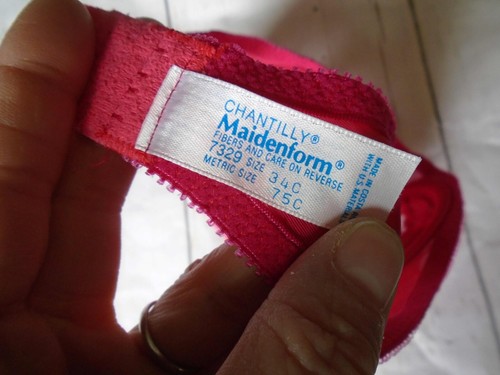Sujetador 34C Rojo Nylon CHANTILLY LACE Vintage MAIDENFORM Con Aros Sin Forro #7329 34C - Imagen 5 de 5