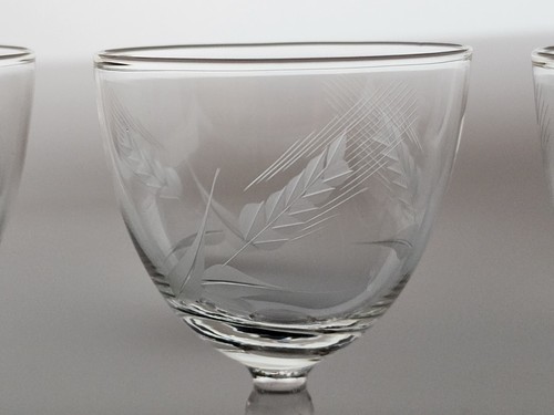 Vintage Wheat Cut Etched Cordials Stemmed Shot Glasses Set Of 4 - Picture 3 of 5