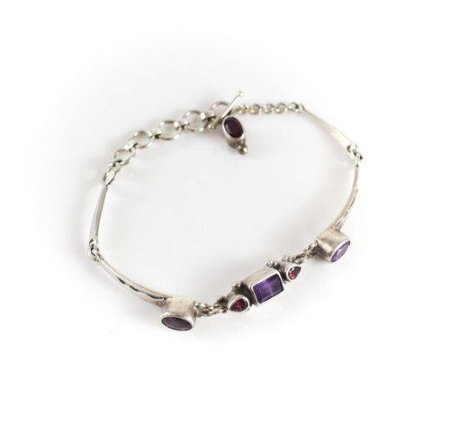 Vintage Shankari Sterling Silver Amethyst toggle bracelet - Picture 4 of 7