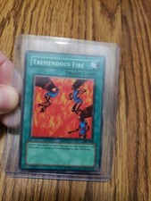 yugioh card binder amazon Will this damage my cards? I went on Amazon and bought these card binders  but it bends my cards when full. Is it safe to leave them open and stack  them on
