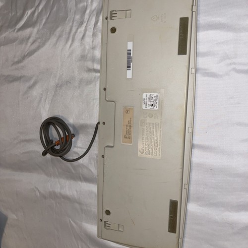 GATEWAY 2000 7000393 2196003-00-001 KEYBOARD PS/2 MODEL 2196003-XX-XXX - Picture 4 of 6