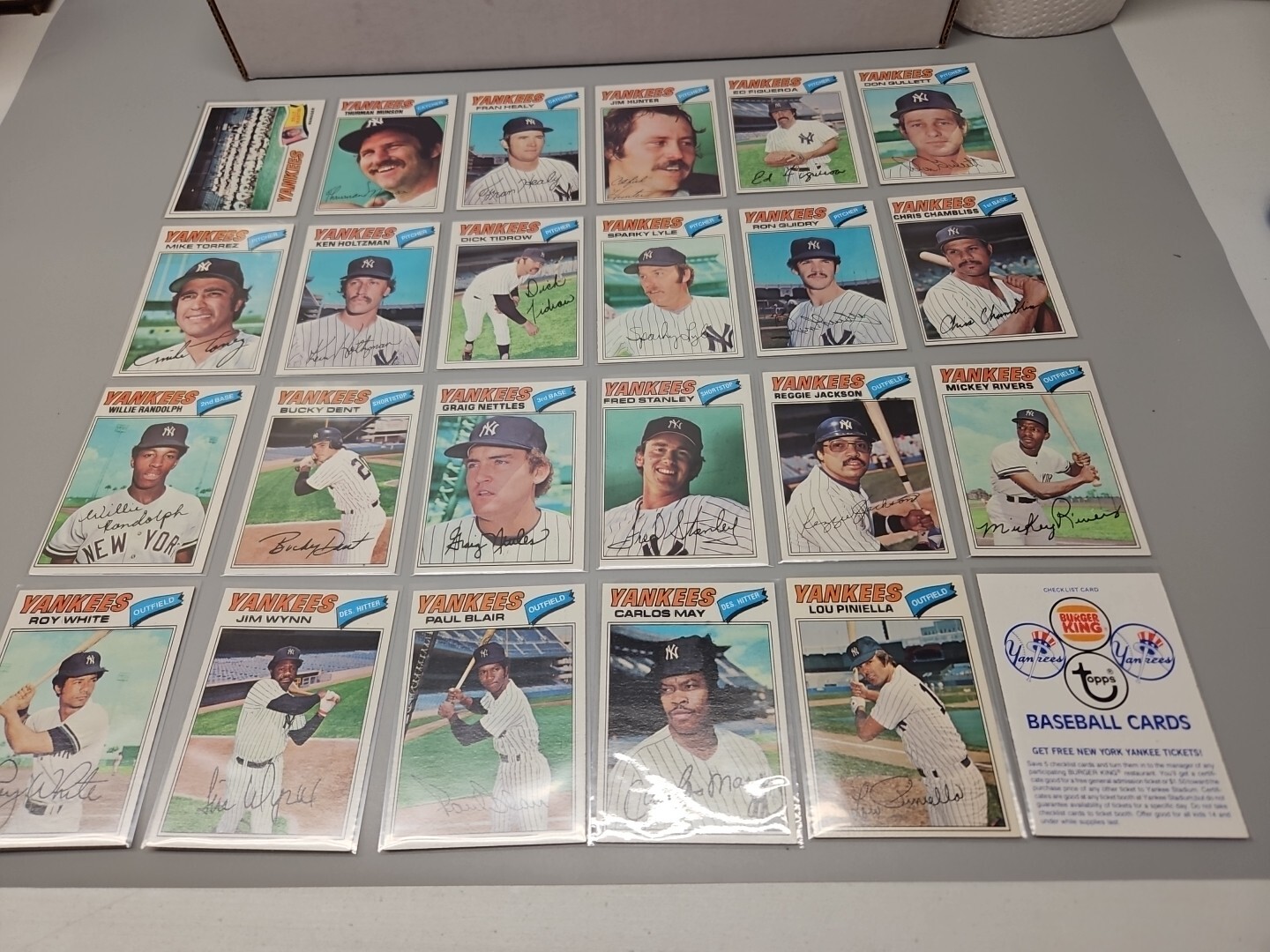 1977 Topps Burger King New York Yankees Set. Lou Piniella