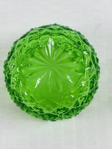 Vintage Salt Cellar - Hobnail - Sawtooth - Green Glass - Picture 4 of 5