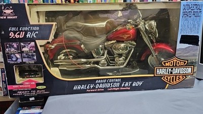 R/C Fat Boy、ハーレーダビッドソン Harley Fat Boy Full Function 9.6V Radio Controlled Motorcycle New