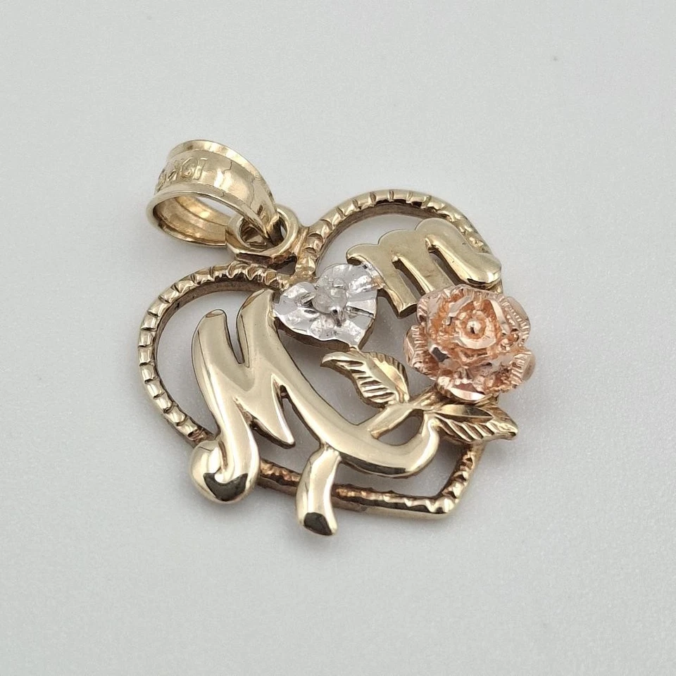 10K 三色黄色白色和玫瑰金心形妈妈花朵钻石口音吊坠 — 第 2/4 张图片