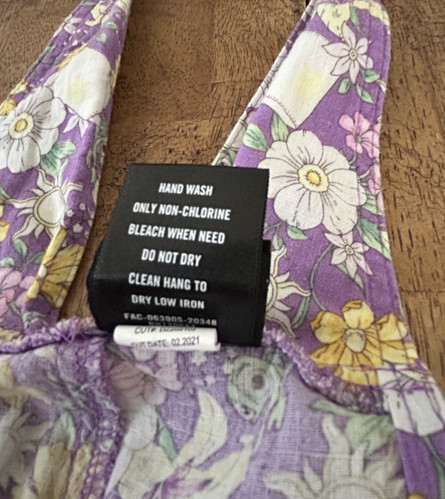 Disney Princess Linen Blend Overall Shorts Floral Woman’s Size Small Purple - Afbeelding 6 van 10