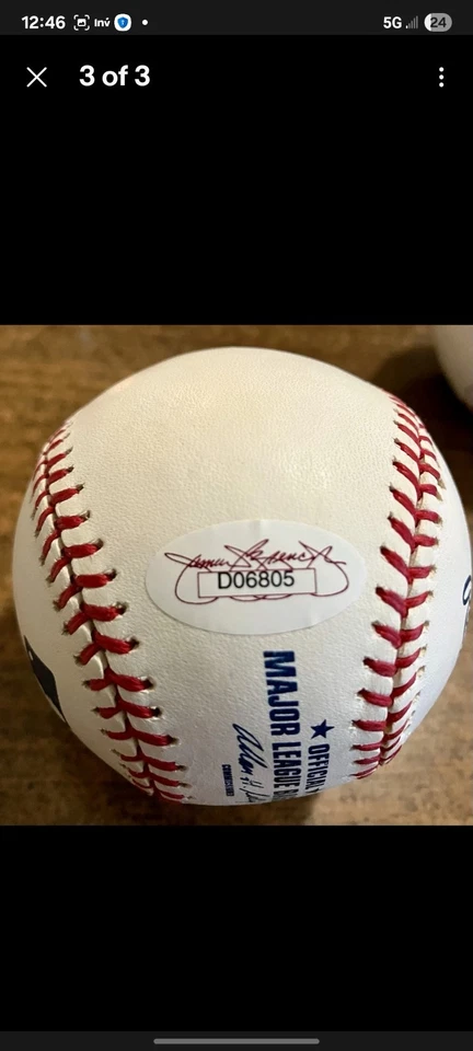 Maury Wills, segunda base de los Dodgers de Los Ángeles, pelota firmada con certificado de autenticidad de la JSA béisbol Foto 3 de 3