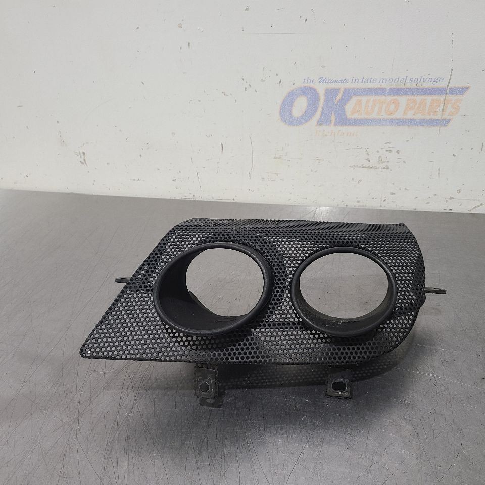 20 2020 MASERATI LEVANTE SQ4 GRANSPORT REAR BUMPER MOUNTED EXHAUST BEZEL LEFT