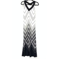 Chicos Maxi Dress Womens Sz 1 US M Black White Chevron Print Sleeveless