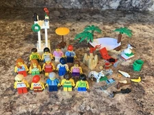 Lego Minifigure Lot of 14 City 60153 Beach Fun 40347 Legoland Driving School