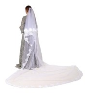 Dolce & Gabbana White Floral LaceNylon Floor Length 3M Long Women's Veil