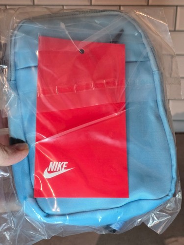 NWT Nike Light Blue Mini Adjustable Sling Crossbody Shoulder Bag 5x7 - 第 3/6 張圖片