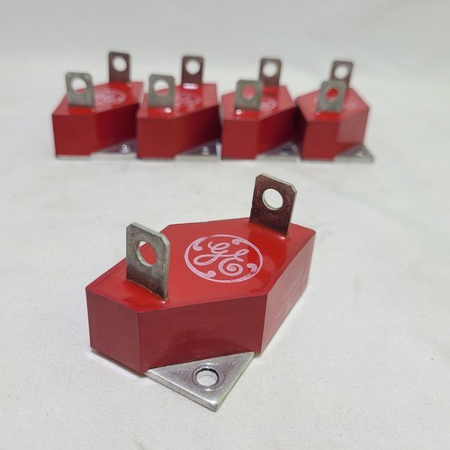 Lot Of 5 GE MOV Metal Oxide Varistor V510HE500 R4 Panel Mount (With Hardware)